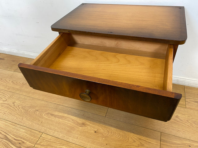 WMK I 1/2 Formschöner dunkler Mid-Century Nachttisch aus vollem Holz mit Schublade & Messinggriffen I Kommode Schrank Schränkchen Nacht Night Stand Beistelltisch Vintage 50er 60er Berlin Ulm Stuttgart