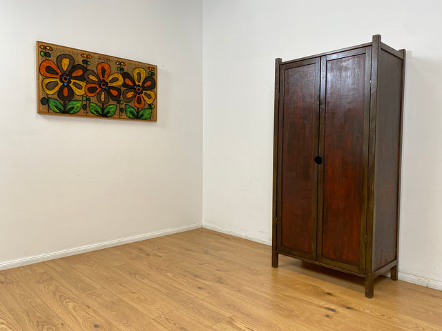 WMK # Hübscher und gut erhaltener dunkler asiatischer Vintage Kleiderschrank aus vollem Holz in typischer Leichtbauweise # Schrank Schlafzimmerschrank Wardrobe Garderobe Flurschrank Japanisch Berlin