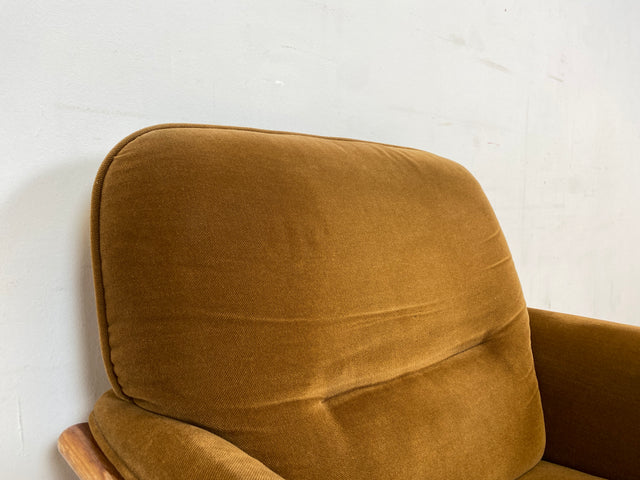WMK I Versand 85€ I Schöner und sehr gemütlicher Vintage Sessel mit stilvollem Holzrahmen & honigbraunem Bezug