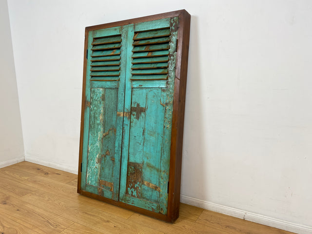 Boatwood by WMK I Einzigartiger großer Wandspiegel aus altem Bootsholz mit Fensterläden in Grün I handgefertigtes Unikat I Teakholz massiv I Ganzkörper Spiegel Stand Mirror Flur Tür Garderobe Lamellen