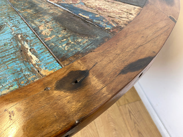 Boatwood by WMK I Einzigartiger großer runder Esstisch I Handgefertigtes Unikat aus altem Bootsholz auf neuem Metallgestell # Tisch Küchentisch Holztisch Dinning Table Bootsholz Treibholz Berlin Köln