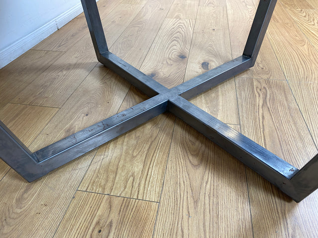 Boatwood by WMK I Einzigartiger großer runder Esstisch I Handgefertigtes Unikat aus altem Bootsholz auf neuem Metallgestell # Tisch Küchentisch Holztisch Dinning Table Bootsholz Treibholz Berlin Köln