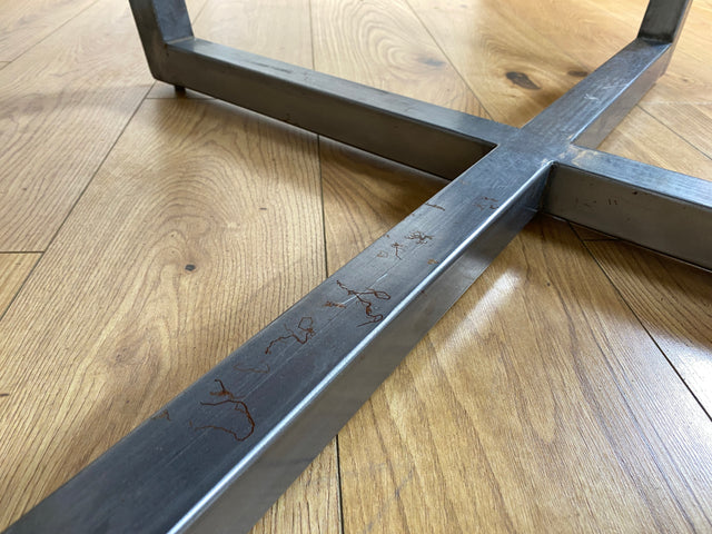 Boatwood by WMK I Einzigartiger großer runder Esstisch I Handgefertigtes Unikat aus altem Bootsholz auf neuem Metallgestell # Tisch Küchentisch Holztisch Dinning Table Bootsholz Treibholz Berlin Köln