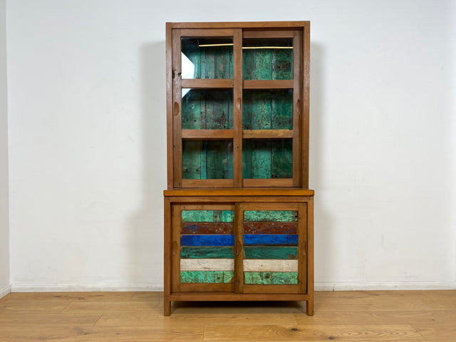 Boatwood by WMK I Einzigartige handgefertigte Vitrine aus altem Bootsholz mit Schiebetüren I Regal Büchervitrine Bücherregal Bücherschrank Highboard Geschirrschrank Küchenschrank Bremen Passau Köln