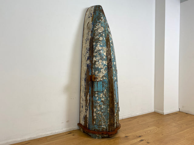 Boatwood by WMK I Einzigartiger handgefertigter Schrank gebaut aus echtem Fischerboot I Highboard Bücherschrank Bücherregal Holzregal Wäscheschrank Kommode Boot Einbaum Rarität Kunstwerk Bootsmöbel