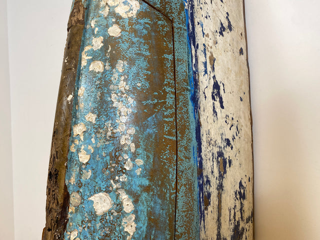 Boatwood by WMK I Einzigartiger handgefertigter Schrank gebaut aus echtem Fischerboot I Highboard Bücherschrank Bücherregal Holzregal Wäscheschrank Kommode Boot Einbaum Rarität Kunstwerk Bootsmöbel