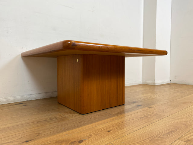 WMK I Seltener handgefertigter skandinavischer Designer Couchtisch I Sallingboe Jelling