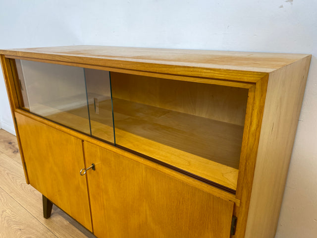 WMK I Sehr schöne helle Mid-Century Kommode mit Vitrine und konischen Füßen I Sideboard Wäschekommode TV Lowboard Bank Barkommode Chest Schrank Sideboard Vintage 50er 60er Frankfurt Magdeburg Potsdam