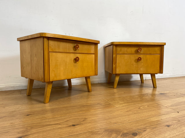 WMK I 1/2 Formschöner heller Mid-Century Nachtisch mit Schublade, Klappe & Glasauflage I Nachtschrank Nachtkommode Nachtschränkchen Kommode Beistelltisch 50er 60er Retro Vintage Berlin Bremen Saarland