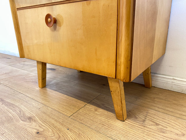 WMK I Formschöner heller Mid-Century Nachtisch mit Schublade, Klappe & Glasauflage I Nachtschrank Nachtkommode Nachtschränkchen Kommode Beistelltisch 50er 60er Retro Vintage Berlin Bremen Saarland