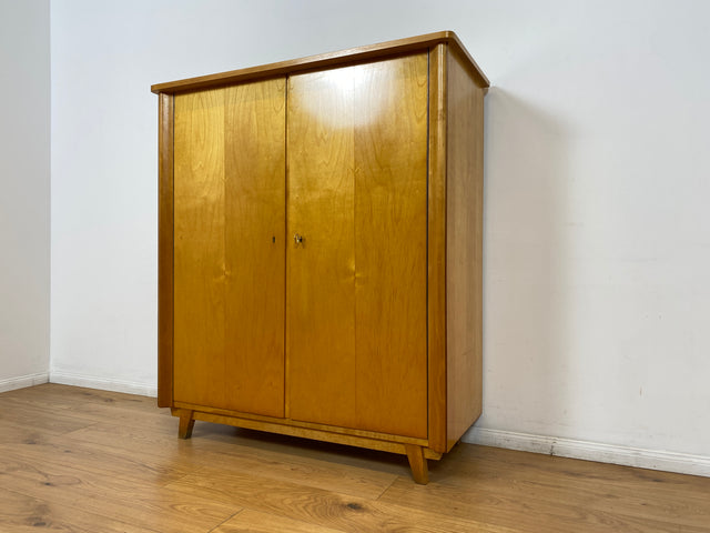 WMK I Formschöner heller Mid-Century Wäscheschrank mit innenliegenden Schubladen I Schrank Wardrobe Highboard Kommode Wäschekommode Schuhschrank Flurschrank Vintage 50er 60er Berlin Bremen Frankfurt