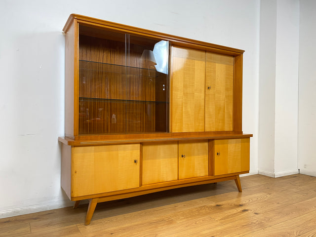 WMK I Besonders schöner heller Mid-Century Wohnzimmerschrank "Berlin" mit Vitrine und Glasböden I Schrank Highboard Anrichte Wohnwand Buffet Cabinet Sideboard Vintage 50er 60er München Köln Dresden