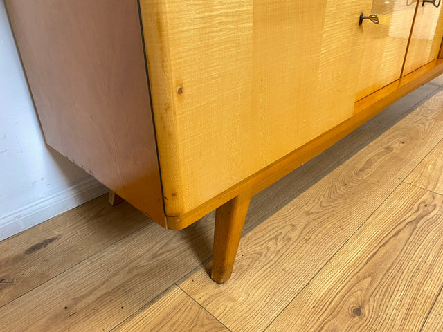 WMK I Besonders schöner heller Mid-Century Wohnzimmerschrank "Berlin" mit Vitrine und Glasböden I Schrank Highboard Anrichte Wohnwand Buffet Cabinet Sideboard Vintage 50er 60er München Köln Dresden