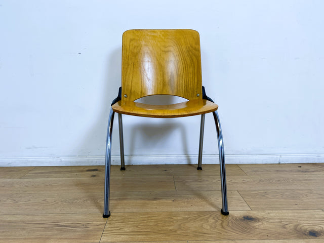 WMK I 1/6 Formschöner und sehr stabiler heller Vintage Stapelstuhl auf Chrom Füßen I Stuhl Holzstuhl Küchenstuhl Esszimmerstuhl Konferenzstuhl Cafe Gastro Industrial Design Berlin Hannover Landshut