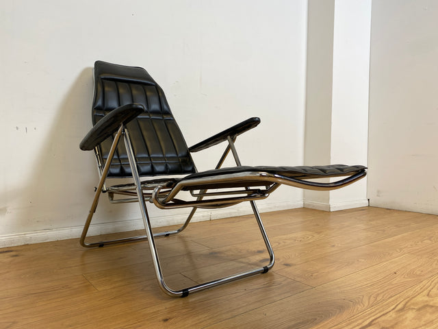 WMK I Hochwertiger italienischer 70er Jahre Designer Klappstuhl von Maule Marga in schwarzem Skai auf Chrom I Klappsessel Sessel Stuhl Liege Relax Sonnenliege Sun Chair Kunst Leder Space Age Vintage