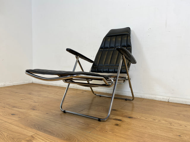 WMK I Hochwertiger italienischer 70er Jahre Designer Klappstuhl von Maule Marga in schwarzem Skai auf Chrom I Klappsessel Sessel Stuhl Liege Relax Sonnenliege Sun Chair Kunst Leder Space Age Vintage