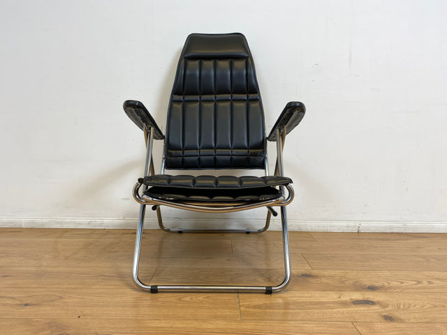 WMK I Hochwertiger italienischer 70er Jahre Designer Klappstuhl von Maule Marga in schwarzem Skai auf Chrom I Klappsessel Sessel Stuhl Liege Relax Sonnenliege Sun Chair Kunst Leder Space Age Vintage