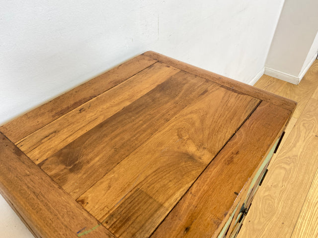 Boatwood by WMK I Besonders schöne kleine Kommode mit 4 Fächern I handmade Unikat aus altem Bootsholz I Teakholz massiv I Wäschekommode Nachtschrank Nachttisch Nachkommode Potsdam Dortmund Frankfurt