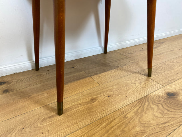 WMK # Sehr hübsche kleine Mid-Century Kommode in Nussbaum und Mahagoni mit Schublade und hübschem Messinggriff # Schränkchen Beistelltisch Nachttisch Nachtschrank Nachtkommode Ablage 50er 60er Vintage