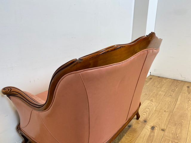 WMK I Elegantes und sehr gemütliches kleiner Stilmöbel Sofa im Barock Stil mit seltenem Altrosa Echtleder Bezug I Couch Sofa 2-Sitzer 2er Leder Leather Rokoko Chippendale Vintage Berlin Dresden Bayern