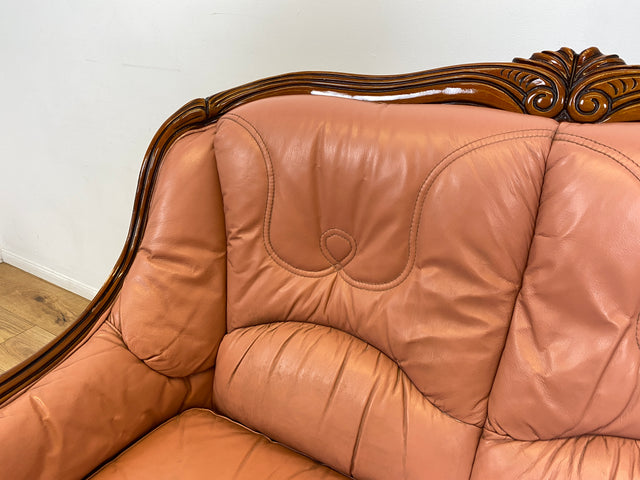 WMK I Elegantes und sehr gemütliches kleiner Stilmöbel Sofa im Barock Stil mit seltenem Altrosa Echtleder Bezug I Couch Sofa 2-Sitzer 2er Leder Leather Rokoko Chippendale Vintage Berlin Dresden Bayern