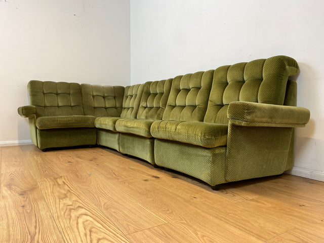 WMK I Schönes und äußerst gemütliches modulares 70er Jahre Ecksofa mit grünem gestepptem Originalbezug I Couch Eckcouch Sitzecke Wohnzimmer Polstergarnitur Retro Vintage Berlin Passau Leipzig Nürnberg