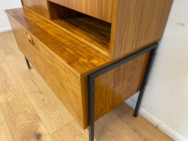 WMK I Kultiges modulares Designer Regalsystem 430 I Joachim Nebelung für VEB Hellerau mit Bar I Highboard Barschrank Bücherschrank Regalwand Stringregal Sideboard Mid-Century Vintage DDR 60er 70er