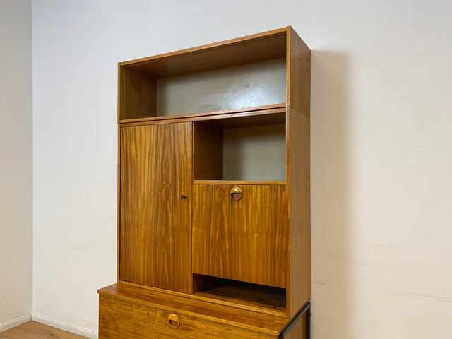 WMK I Kultiges modulares Designer Regalsystem 430 I Joachim Nebelung für VEB Hellerau mit Bar I Highboard Barschrank Bücherschrank Regalwand Stringregal Sideboard Mid-Century Vintage DDR 60er 70er