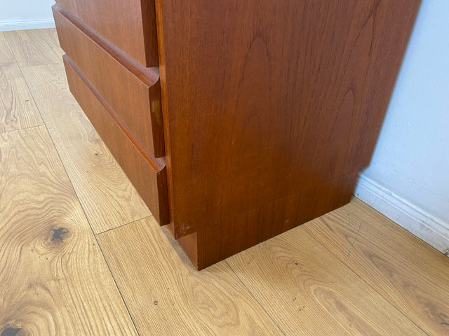 WMK # Stilvolles & gut erhaltenes modulares Mid-Century Highboard, Vollholz in Teak, mit später weißer Lackierung # Schrank Bücherschrank Regalwand Schrankwand Regal Sideboard Kommode Teakholz Vintage