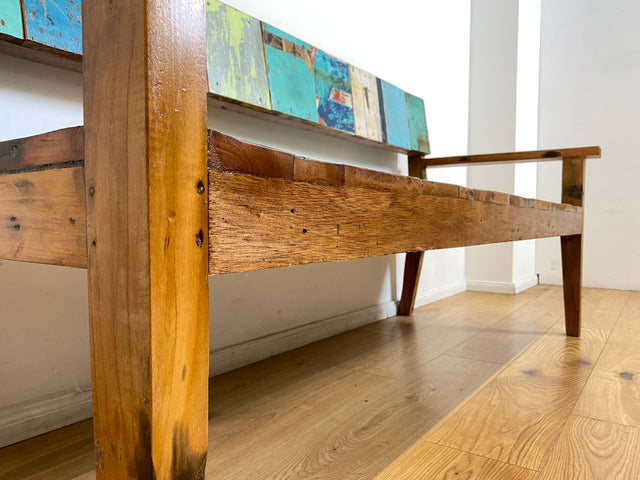 Boatwood by WMK # Bunte, sehr stabile und nachhaltige Sitzbank I Handmade Unikat aus altem Bootsholz I Teakholz massiv # Holzbank Bank Sofa 3er Küchenbank Balkonmöbel Outdoor Usedom Rostock Bodensee