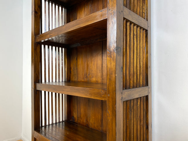Boatwood by WMK I Einzigartiger nachhaltiger Bücherschrank I Handmade Unikat aus altem Bootsholz I Teakholz massiv I Regel Holzregal Bücherregal Highboard Küchenregal Geschirrschrank Berlin Bonn Kiel