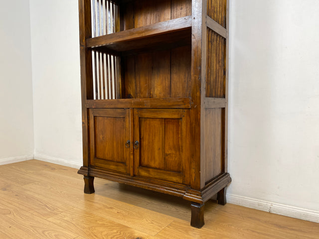 Boatwood by WMK I Einzigartiger nachhaltiger Bücherschrank I Handmade Unikat aus altem Bootsholz I Teakholz massiv I Regel Holzregal Bücherregal Highboard Küchenregal Geschirrschrank Berlin Bonn Kiel