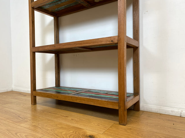 Boatwood by WMK I Schönes nachhaltiges Regal aus altem Bootsholz, ein handgefertigtes Unikat aus massivem Teakholz I Holzregal Küchenregal Bücherregal Teak Bootsmöbel Industrial Berlin München Leipzig