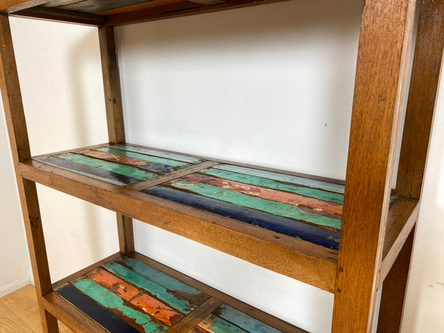 Boatwood by WMK I Schönes nachhaltiges Regal aus altem Bootsholz, ein handgefertigtes Unikat aus massivem Teakholz I Holzregal Küchenregal Bücherregal Teak Bootsmöbel Industrial Berlin München Leipzig