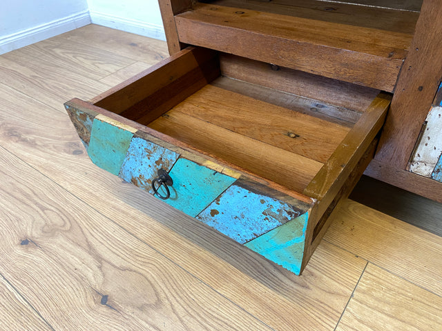 Boatwood by WMK I Formschönes nachhaltiges TV Lowboard mit Schubladen I handgefertigtes Unikat aus altem Bootsholz I Teakholz massiv I Sideboard Kommode Bank Rack Fernsehkommode Berlin Rostock Bayern