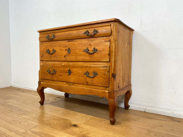 WMK I Wunderschöne nordische antike Kommode aus vollem Holz mit Schubladen und Messinggriffen I Schubladenkommode Wäschekommode Schrank Wickelkommode Chest Weichholz Barock Rokoko Vintage Berlin Köln