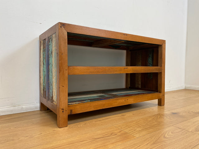 Boatwood by WMK # Farbenfrohe & nachhaltige offene Kommode aus altem Bootsholz, ein handgefertigtes Unikat aus massivem Teakholz # Regal Holzregal TV-Lowboard TV-Board Schuhregal Schuhschrank Flurbank