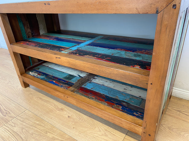 Boatwood by WMK # Farbenfrohe & nachhaltige offene Kommode aus altem Bootsholz, ein handgefertigtes Unikat aus massivem Teakholz # Regal Holzregal TV-Lowboard TV-Board Schuhregal Schuhschrank Flurbank