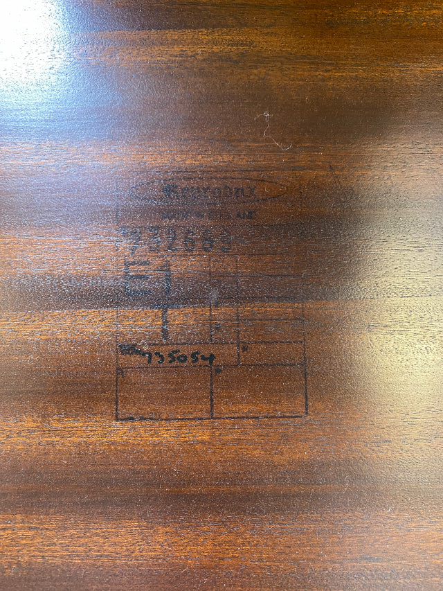 WMK # 1/2 Hochwertiger original englischer 60er Jahre Nachttisch von Reprodux im Herolds Kennedy Stil aus Mahagoni m. Messingbeschlag # Nachtschrank Nachtkommode Nachtschränkchen Beistelltisch Vintage