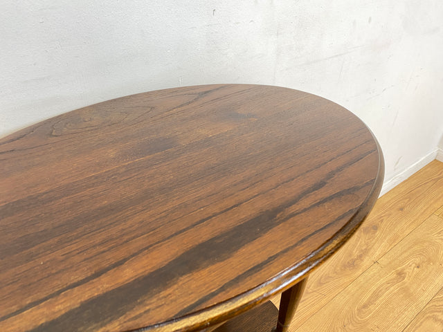 WMK # Formschöner und gut erhaltener ovaler dänischer antiker Beistelltisch im Barock Stil aus Eichenholz mit Ablage # Tisch Blumentisch Flurkommode Konsolentisch Holztisch Lampentisch Vintage Berlin