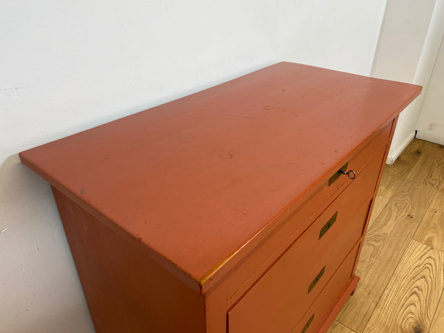 WMK # Freundliche ziegelrote antike Kommode aus vollem Holz mit großen Schubladen und Messingbeschlägen # Schrank Schubladenkommode Wäschekommode Wickelkommode Anrichte Sideboard Jugendstil Vintage