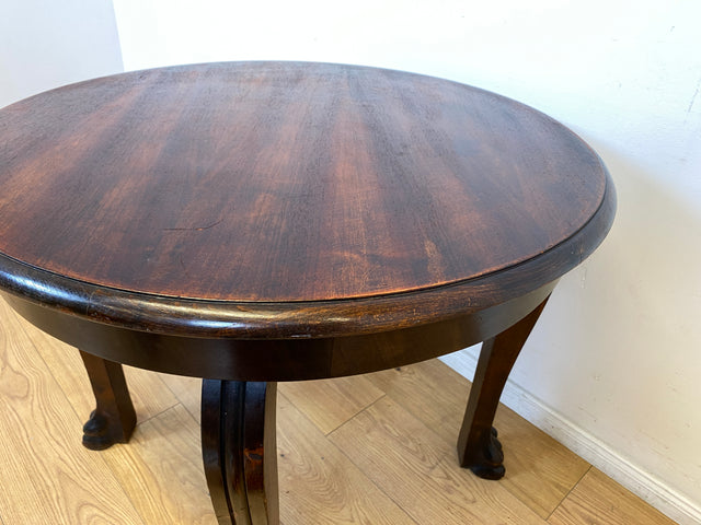 WMK I Sehr schöner runder antiker Salontisch mit handgearbeiteten Cabriole-Beinen mit Löwentatzen I Tisch Couchtisch niedriger Esstisch Chippendale Barock Vintage Berlin Magdeburg Schwerin NRW Bayern
