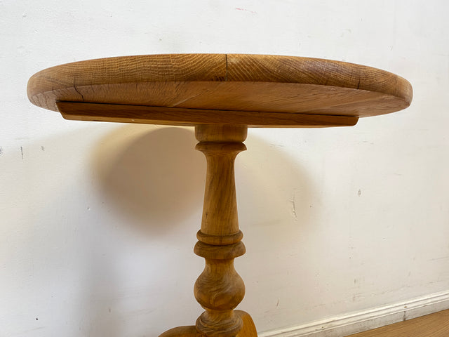 WMK I Wunderschöner runder historisierender Beistelltisch im Biedermeier Stil