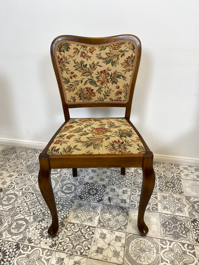 WMK Set aus 8 raumaufhellenden und gut erhaltenen Mid-Century Esszimmerstühlen mit tollem floralem Bezug und bequemen Federkernsitzen # Stühle Küchenstühle Holzstühle Art Deco 50er 60er Vintage