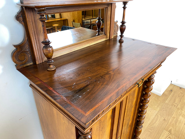 WMK # Wunderschönes schmales antikes Vertiko aus vollem Holz in Nussbaum mit Spiegel Aufsatz & imposanten Zopfsäulen # Säulenschrank Aufsatzvertiko Schrank Wäscheschrank Flurschrank Gründerzeit Vintage