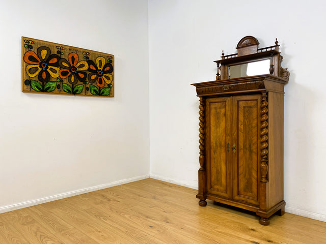 WMK # Wunderschönes schmales antikes Vertiko aus vollem Holz in Nussbaum mit Spiegel Aufsatz & imposanten Zopfsäulen # Säulenschrank Aufsatzvertiko Schrank Wäscheschrank Flurschrank Gründerzeit Vintage