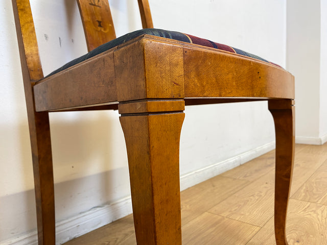 WMK I Eleganter und sehr gut erhaltener schwedischer 50er Jahre Esszimmerstuhl mit feinen Intarsien und stimmigen Sitzbezug # Stuhl Holzstuhl Küchenstuhl Dining Chair Vintage Berlin Augsburg Magdeburg