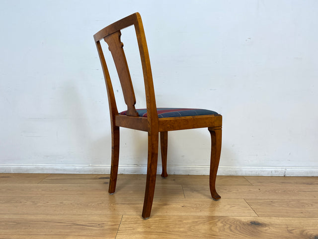 WMK I Eleganter und sehr gut erhaltener schwedischer 50er Jahre Esszimmerstuhl mit feinen Intarsien und stimmigen Sitzbezug # Stuhl Holzstuhl Küchenstuhl Dining Chair Vintage Berlin Augsburg Magdeburg