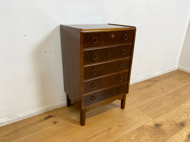 WMK # Hübsche und gut erhaltene skandinavische 50er Jahre Kommode aus vollem Holz mit Schubladen & Messinggriffen # Schubladenkommode Schrank Wäschekommode Flurkommode Mid-Century Vintage Berlin 60er