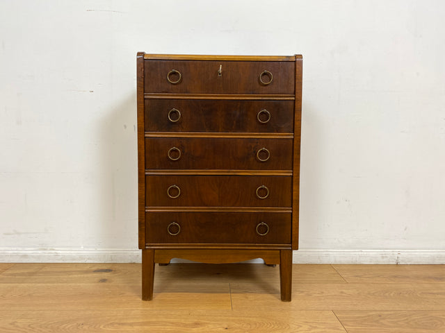 WMK # Hübsche und gut erhaltene skandinavische 50er Jahre Kommode aus vollem Holz mit Schubladen & Messinggriffen # Schubladenkommode Schrank Wäschekommode Flurkommode Mid-Century Vintage Berlin 60er
